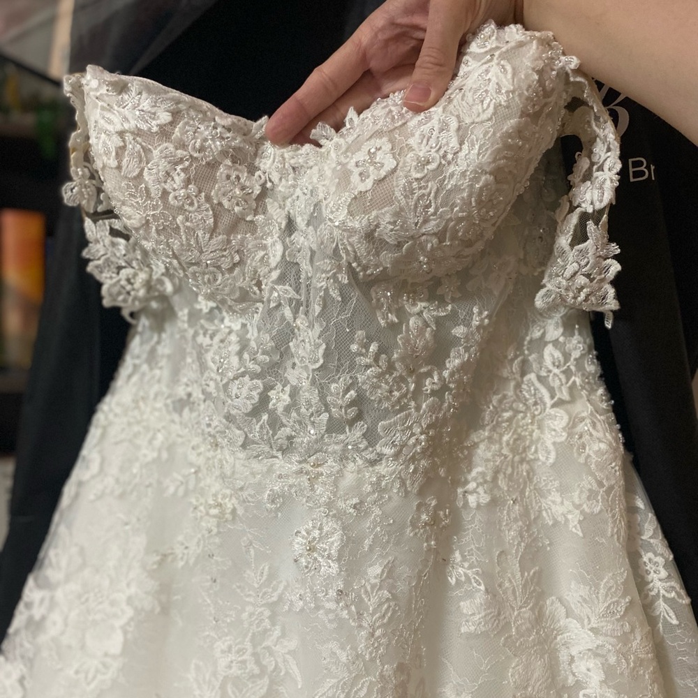 Justin Alexander Wedding Dress